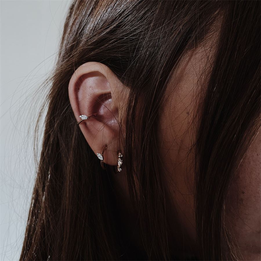 Rose gold 'Balance' cuff earring with marquise BALANCE | OR MONO 1MRQAU9R CT. 0,09